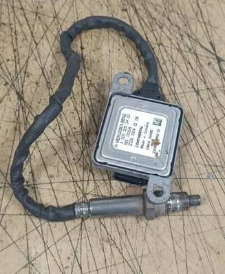 Mercedes-Benz S W222 Lambda probe sensor A0009053403