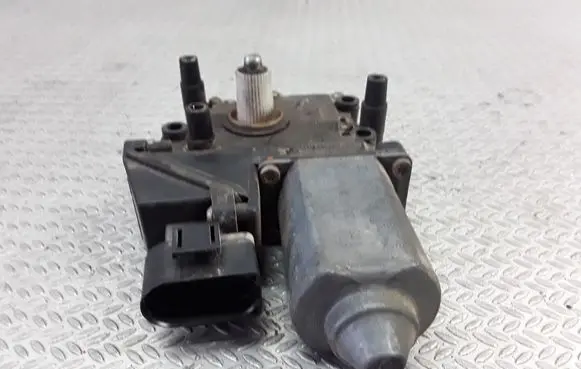 Audi A4 S4 B5 8D Rear door window regulator motor 0536001402