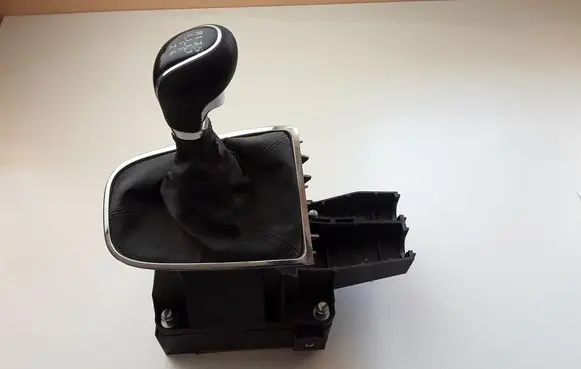Opel Astra J Gear shifter/selector 55597799