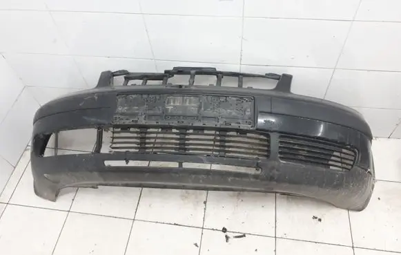 Volkswagen PASSAT B5 Front bumper 3B0807231 3B0807218