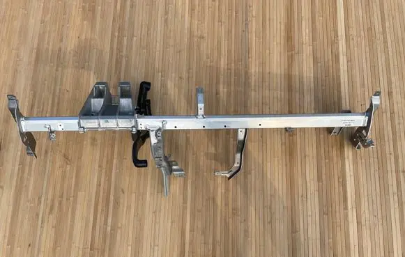 Mercedes-Benz C W204 Dashboard cross member/frame bar A2046800855 2046800855
