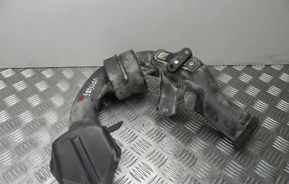 Toyota RAV 4 (XA40) Air intake hose/pipe 1775126070 VD15623