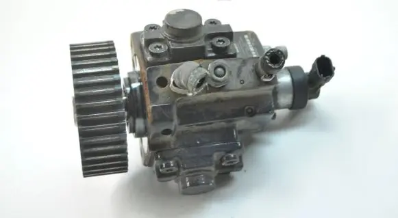Opel Signum Fuel injection high pressure pump 0445010184