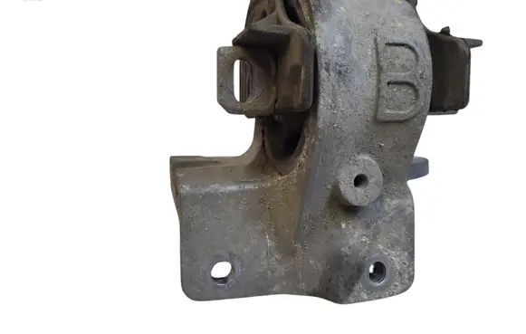 Peugeot 607 Engine mount bracket 326C80