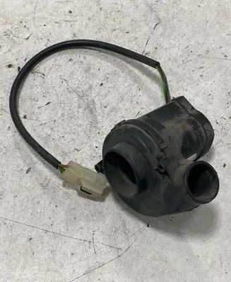 BMW 5 E39 Engine control unit/module fan 0130002831 129017451829