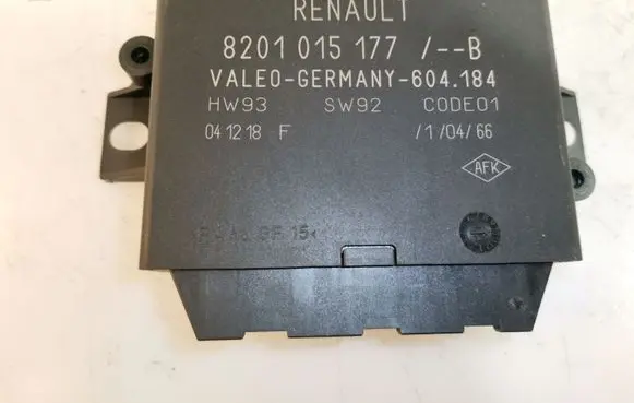 Renault Master III Parking PDC control unit/module 8201015177