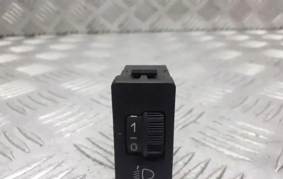 Citroen Berlingo Headlight level height control switch 96384422