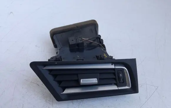 BMW 7 F01 F02 F03 F04 Dashboard side air vent grill/cover trim 5911585808 6422141218