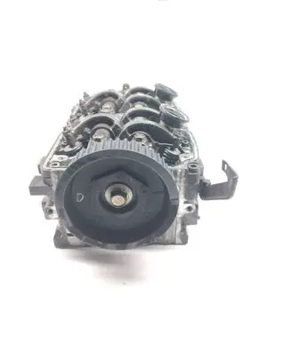 Subaru Legacy Engine head 
