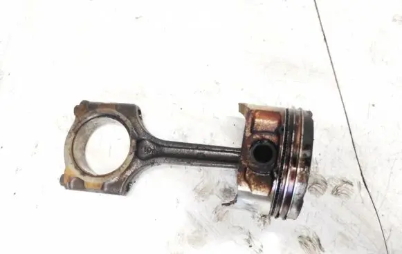 Mazda Premacy Piston with connecting rod