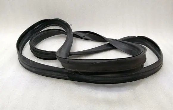 Mercedes-Benz S W222 Trunk rubber seal (body) A2227500300