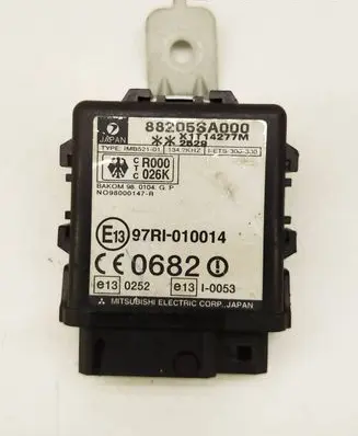 Subaru Forester SG Immobilizer control unit/module 88205SA000 97RF010014 X1T14277M