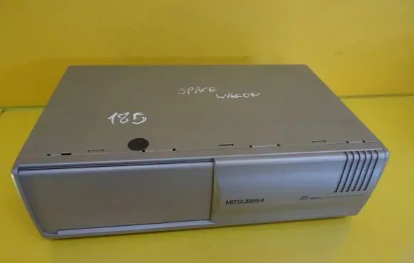 Mitsubishi Space Wagon CD/DVD changer MZ311813