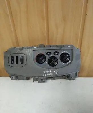 Opel Vivaro Air conditioner control unit module 10141FUZH0U 080827 X83WKB