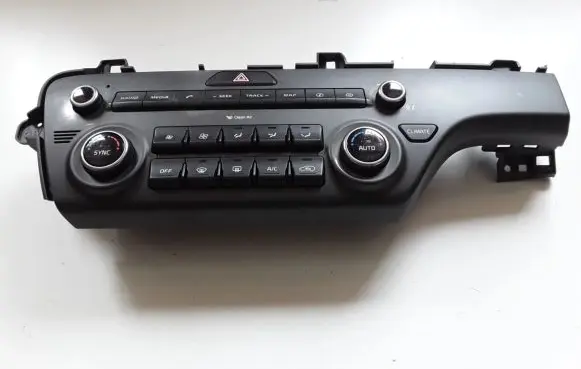 KIA Sportage Air conditioner control unit module 97250F1XXX