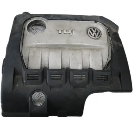 Volkswagen PASSAT B6 Engine cover (trim) 03G103967J