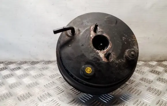 Hyundai Terracan Brake booster