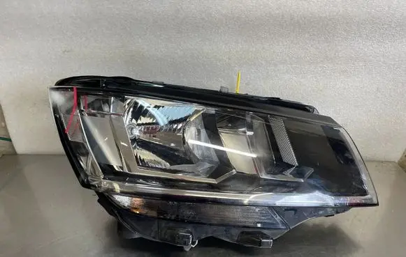Volkswagen Transporter - Caravelle T6 Headlight/headlamp 7L1941006B