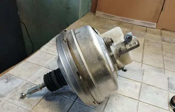 Audi A6 S6 C7 4G Brake booster 4G1612103G