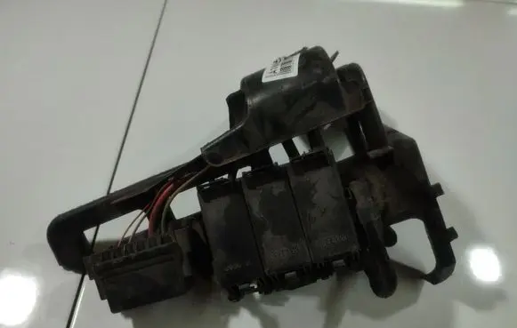 Volkswagen Polo IV 9N3 Fuse box set