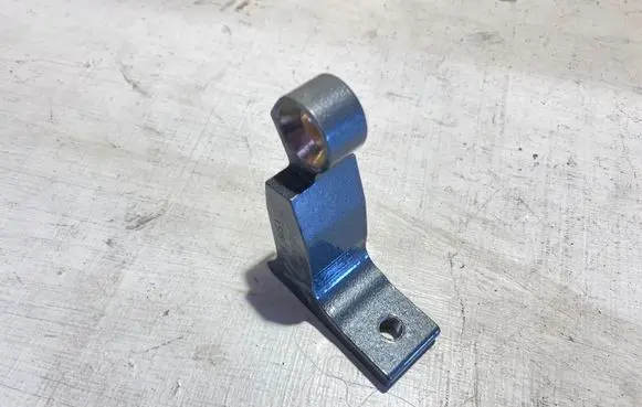 Volvo XC90 Rear door upper hinge 31424587 V526