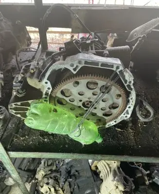 Nissan Almera Automatic gearbox 9610072
