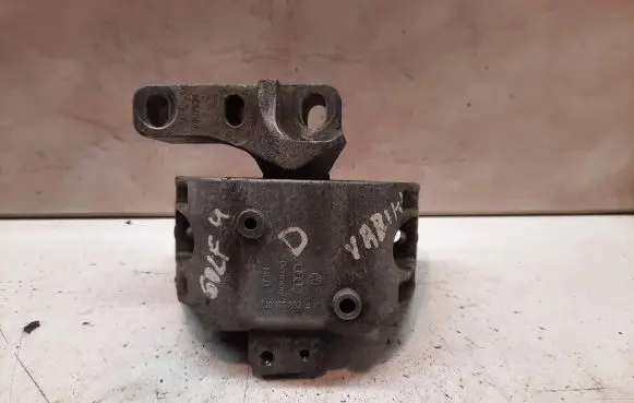 Volkswagen Golf IV Engine mount bracket 1J0199262BF
