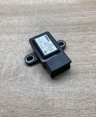 BMW 5 E60 E61 Yaw turn rate sensor 6753694 0265005248
