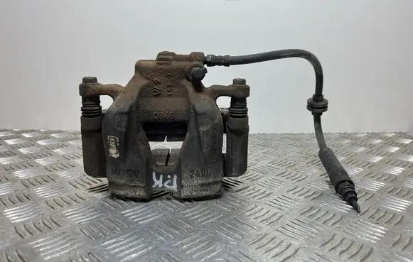 Fiat 500X Front brake caliper