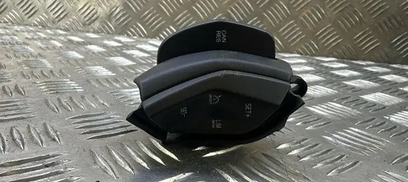 Ford Kuga II Steering wheel buttons/switches AM5T9E740AB