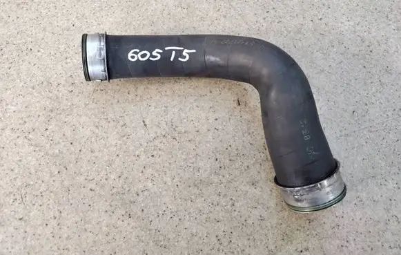 Volkswagen Transporter - Caravelle T5 Intercooler hose/pipe 7H0145709D26A 7H0145709D