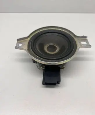 Chevrolet Traverse II Panel speaker 84675581