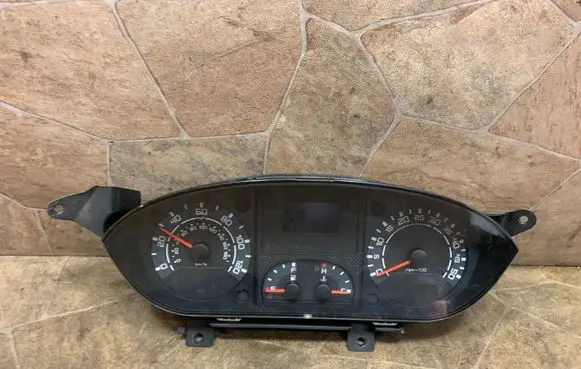 Iveco Daily 4th gen Speedometer (instrument cluster) 69500157