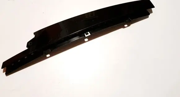Volvo V40 Front door glass trim molding 31391184