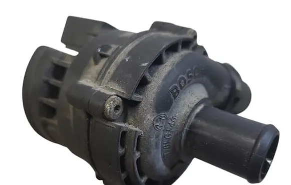 Nissan Qashqai Electric auxiliary coolant/water pump PA6T61GF40