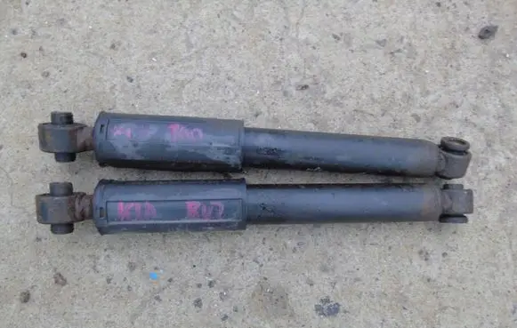 KIA Rio Rear shock absorber/damper 589201W700