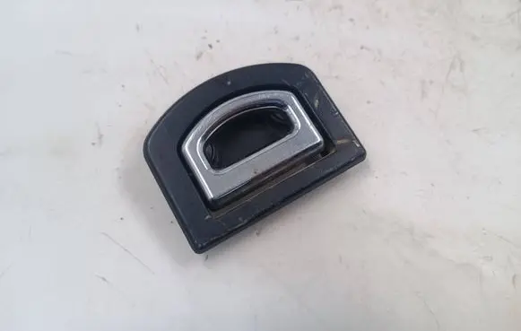 Seat Toledo II (1M) Tie down hook / loop 8D1864203
