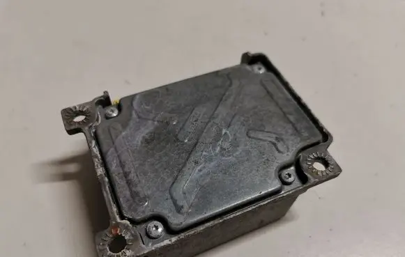 Mercedes-Benz E W211 Airbag control unit/module A2118205785