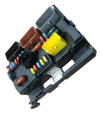 Peugeot 207 Fuse module 9664997780