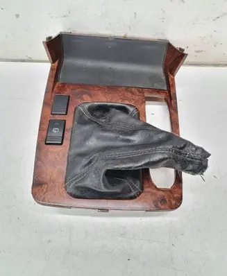 Hyundai Terracan Gear shifter surround trim plastic 84680H1610