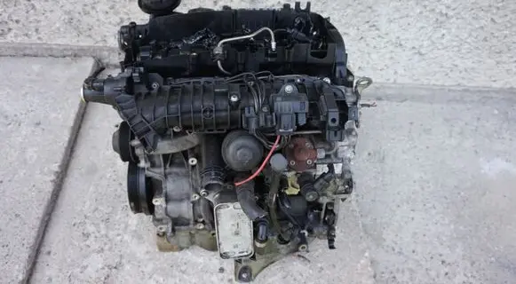 BMW 1 F20 F21 Engine
