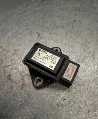 Mercedes-Benz E W211 ESP acceleration yaw rate sensor A0025426618 0021134