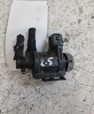 Audi A4 S4 B6 8E 8H Turbo solenoid valve 1J0906283