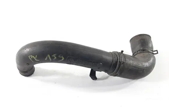 Skoda Fabia Mk2 (5J) Intercooler hose/pipe 6Q0145762AF