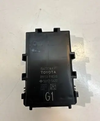 Toyota C-HR I Gateway control module 89111F4010 50125622