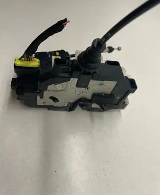 KIA Ceed Front door lock