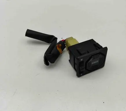 Toyota MR2 (W10) I Wing mirror switch 8487017010