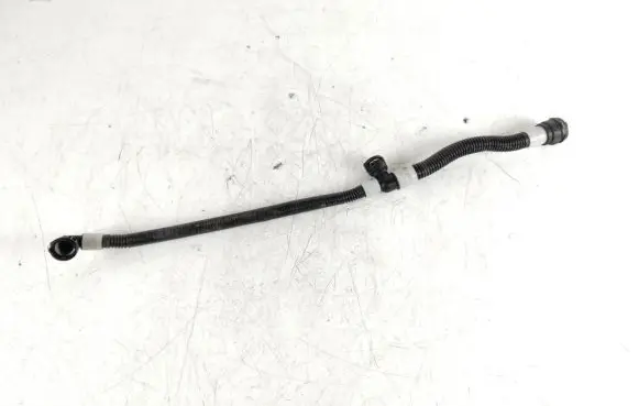Tesla Model 3 Electric car engine cooling hoses/pipes 107757600F