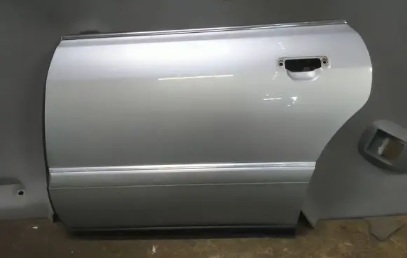 Audi A8 S8 D2 4D Rear door