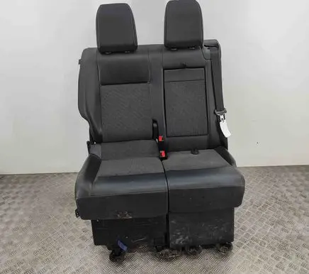 Toyota Proace Front passenger seat SU001A5359
